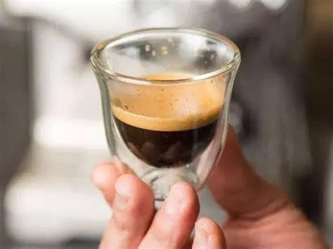 一杯意式浓缩咖啡含多少咖啡因