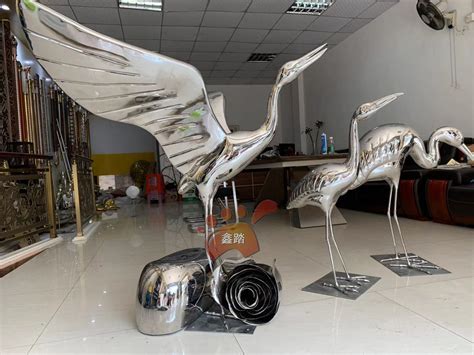 三只鹤雕塑不锈钢价格