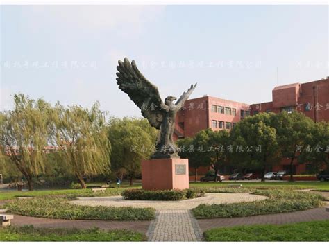 三门峡校园文化标志雕塑生产厂家