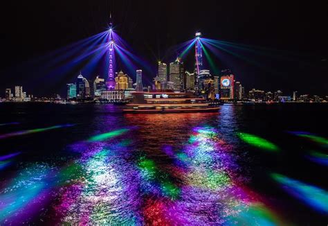 上海世界级顶级灯光秀