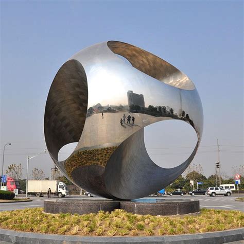 上海全新不锈钢雕塑