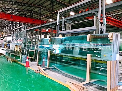 上海富义玻璃钢化厂