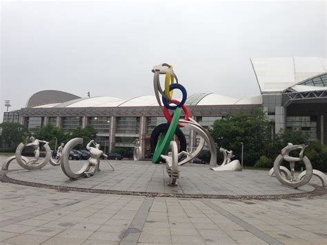 上海广场不锈钢雕塑价格