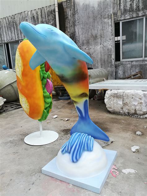 上海玻璃钢海豚雕塑艺术摆件
