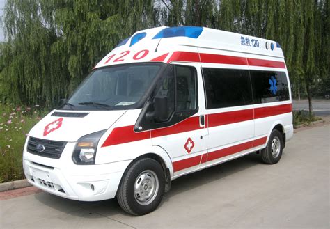 上海的120急救车