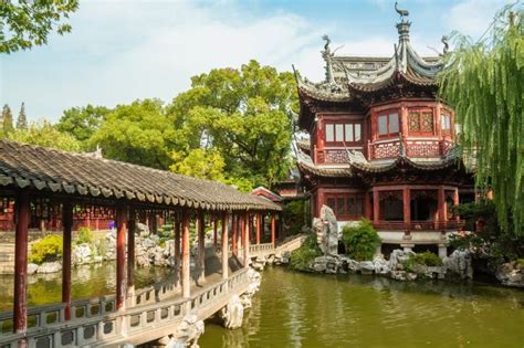 上海豫园现状分析