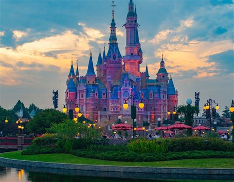 上海迪士尼城堡酒店住一晚多少钱