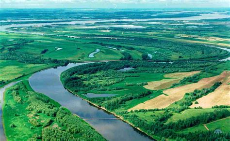世界最长最大的几条河