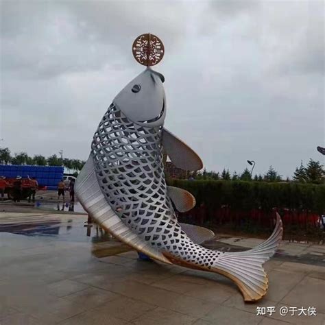 丙烯鲤鱼雕塑