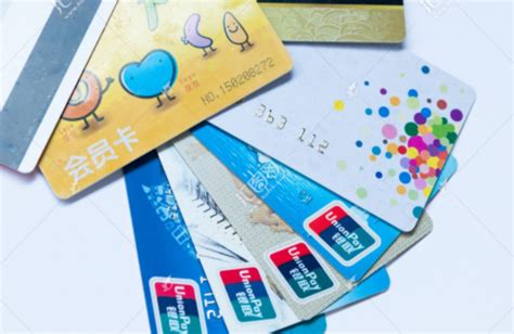 个人银行卡可以自己开通网银吗