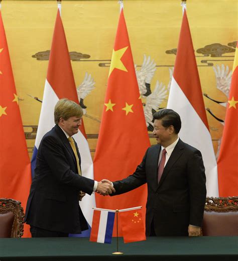 中国与荷兰外交