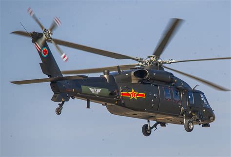 中国军用新型舰载直升机