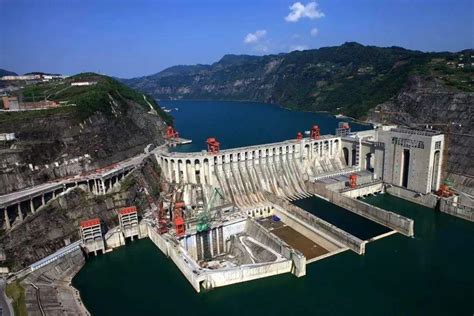 中国在建中的大型水电站