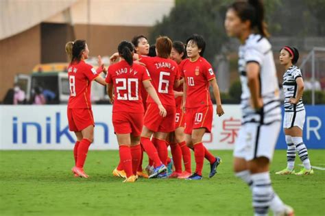 中国女足对韩国女足的直播