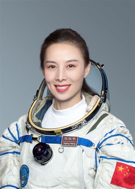 中国空间站女宇航员