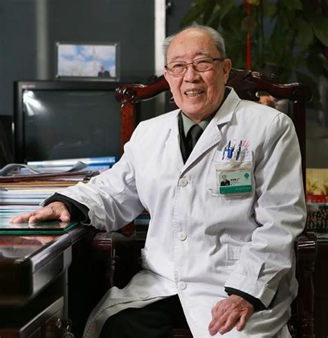 中国肝胆外科之父与深圳有渊源