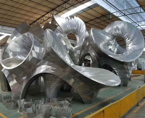 乌海白钢雕塑厂家