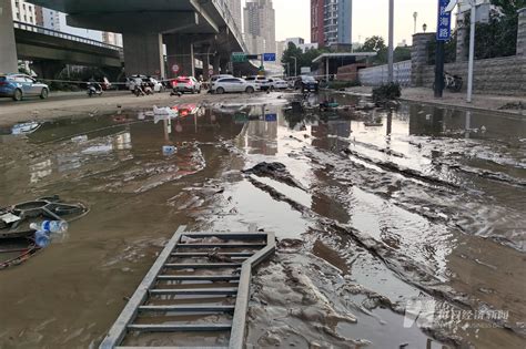 京广隧道洪水全过程图片