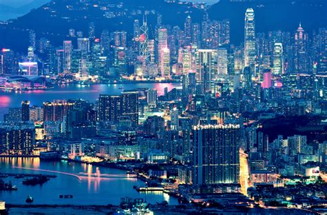 什么是香港繁荣稳定的基础和前提