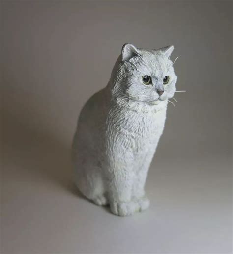 仿真猫咪雕塑