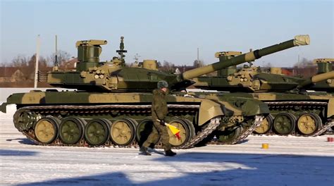 俄军准备量产轻型坦克