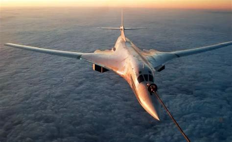 俄图160m轰炸机首飞出口