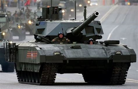 俄罗斯新造1500辆坦克全列无人机