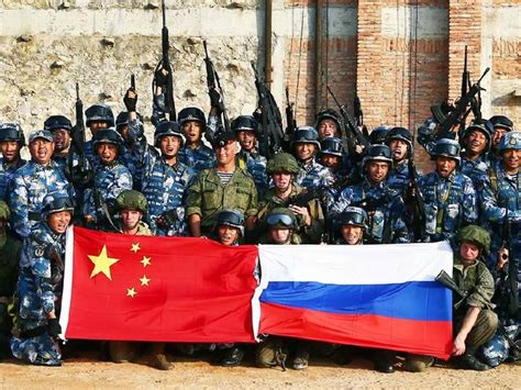 俄罗斯邀请中国举行演习