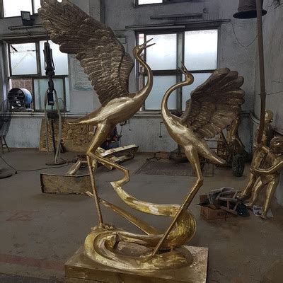 信阳不锈钢铸铜动物雕塑厂家