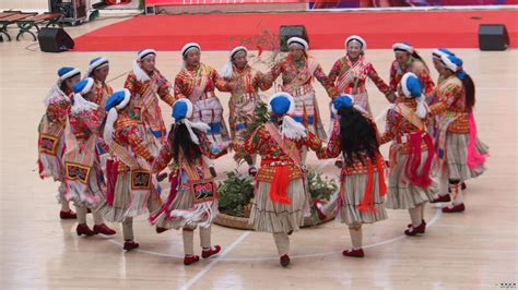 傈僳族民族舞视频