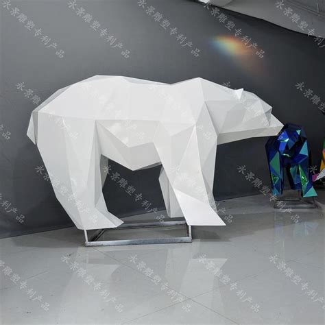 内蒙古镜面不锈钢动物北极熊雕塑