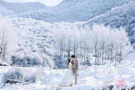 冬天在农村拍婚纱照