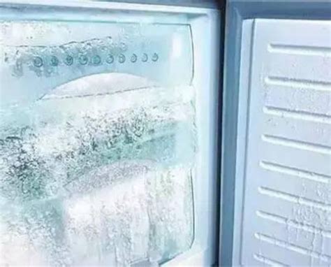 冰箱除冰霜的最佳最快的方法