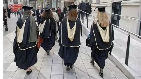 剑桥超过6年可以获得学位