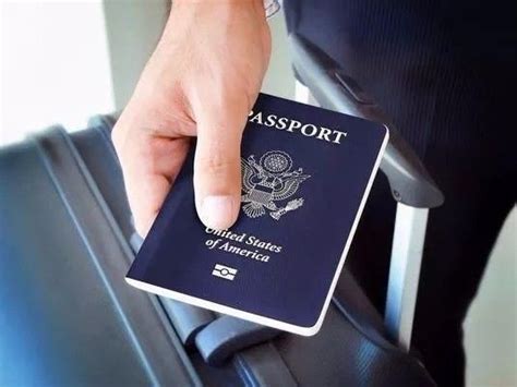 办护照需要提供资金储蓄证明吗