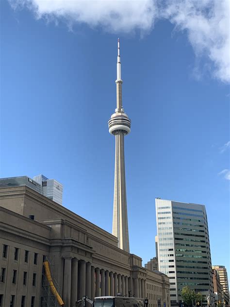 加拿大城市最高电视塔参观