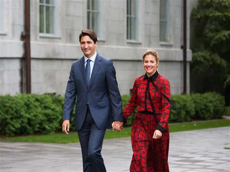 加拿大总理特鲁多妻子怎么感染的