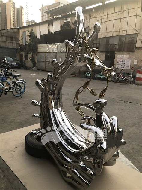 北京不锈钢雕塑工艺品多少钱