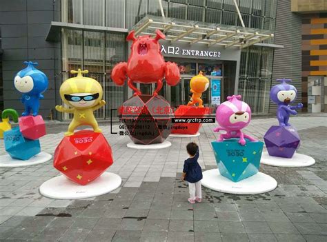 北京卡通玻璃钢雕塑有哪些