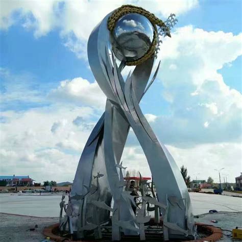 北京大型不锈钢雕塑设计