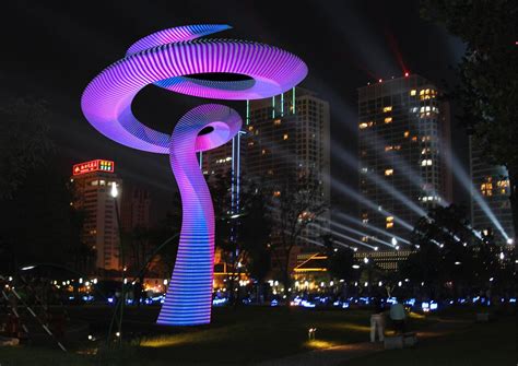 北京雕塑灯定做