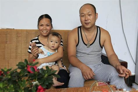 十九岁越南女孩嫁中国大叔