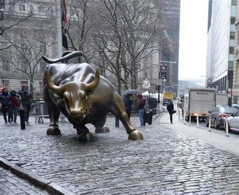 华尔街铜牛被破坏了吗