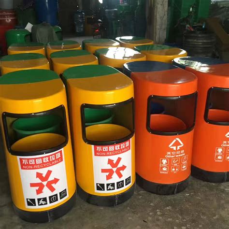 南京玻璃钢垃圾桶销售企业