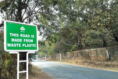 印度用塑料铺公路