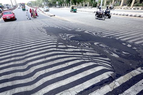 印度的柏油路铺设