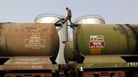 印度继续从俄罗斯购买石油