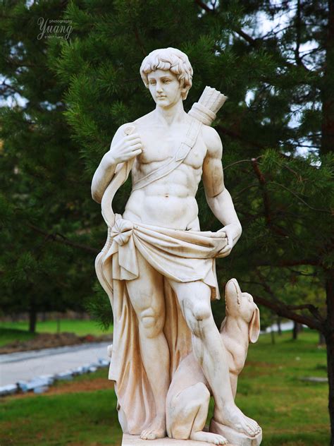 古希腊发光雕塑