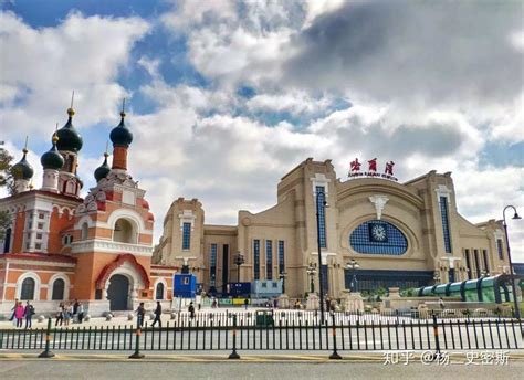 哈尔滨火车站建于哪年