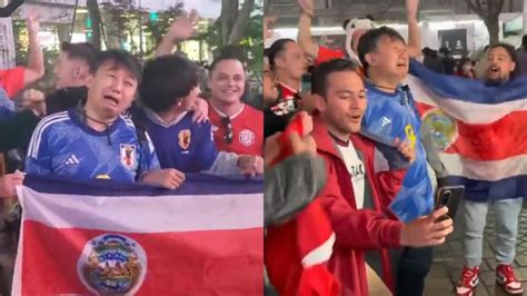 哥斯达黎加球迷疯狂庆祝